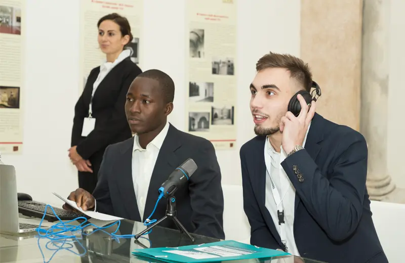 Interpretariato di trattativa a Bologna per meeting B2B